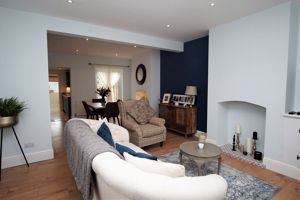 Lounge- click for photo gallery